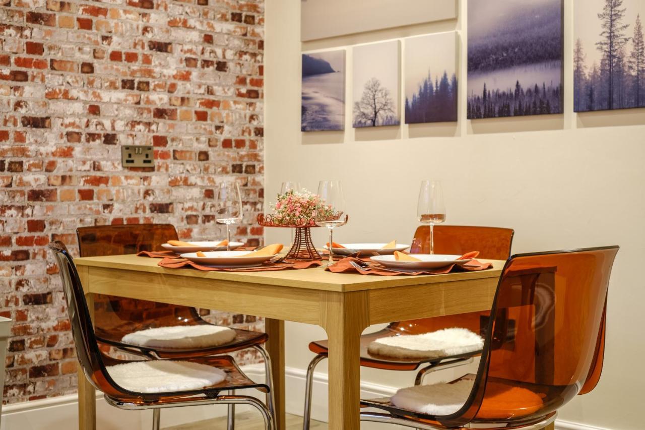 Flat 2, The Old Antiques Warehouse - Free Off-Site Health Club Access With Pool, Sauna, Steam Room & Gym Bowness-on-Windermere Εξωτερικό φωτογραφία