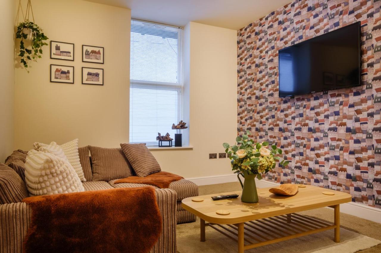 Flat 2, The Old Antiques Warehouse - Free Off-Site Health Club Access With Pool, Sauna, Steam Room & Gym Bowness-on-Windermere Εξωτερικό φωτογραφία